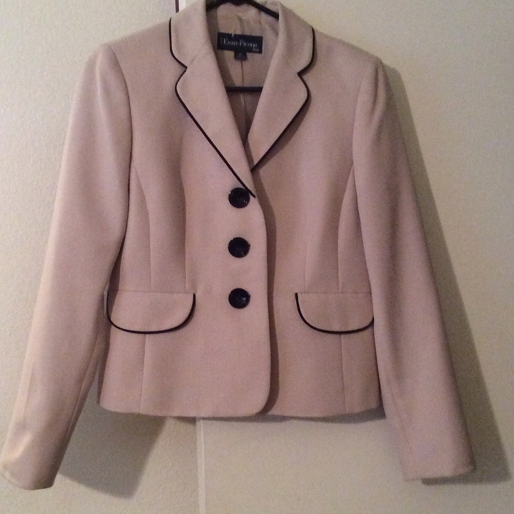 Dress Suit
